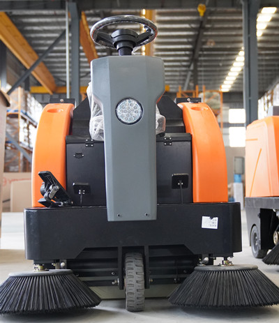 榮事達掃地機 榮事達掃地機.jpg